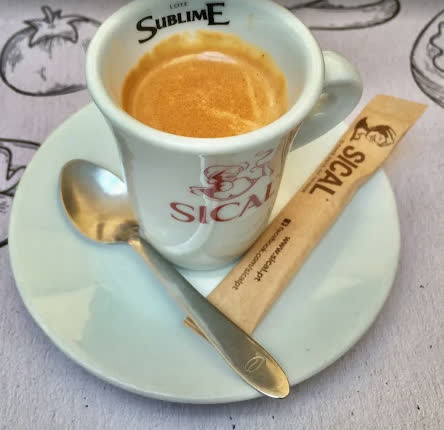 Chávena de café Sical com colher