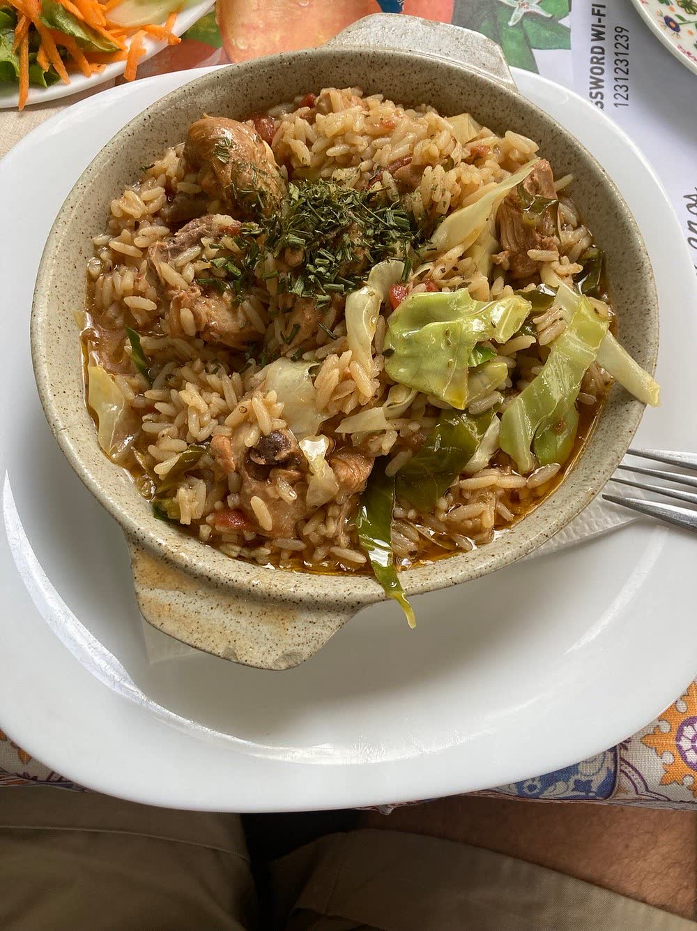 Travessa de arroz de frango