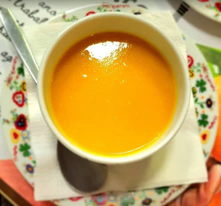Taça de creme de legumes